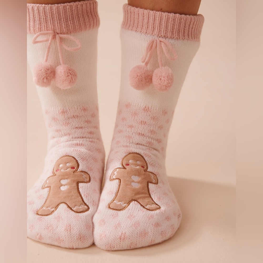 Long Knit and Sherpa Gingerbread Socks | 𝐥𝐚 𝐕𝐢𝐞 𝐞𝐧 𝐑𝐨𝐬𝐞